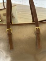 Çantë e madhe – dizajn minimalist dhe hapësirë e bollshme - Image 3