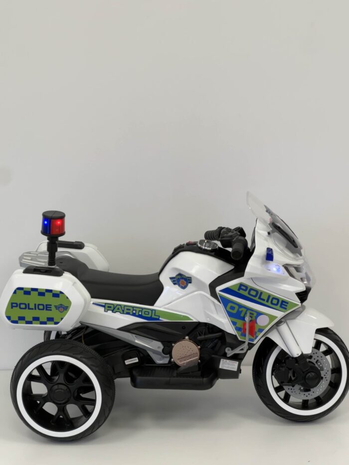 Motor elektrik policie per femije – 3 rrota, drita LED dhe efekte zanore (2-7 vjec) - Image 2