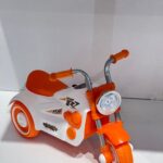 Motor 3-rrotesh per femije – Me muzike dhe drita LED